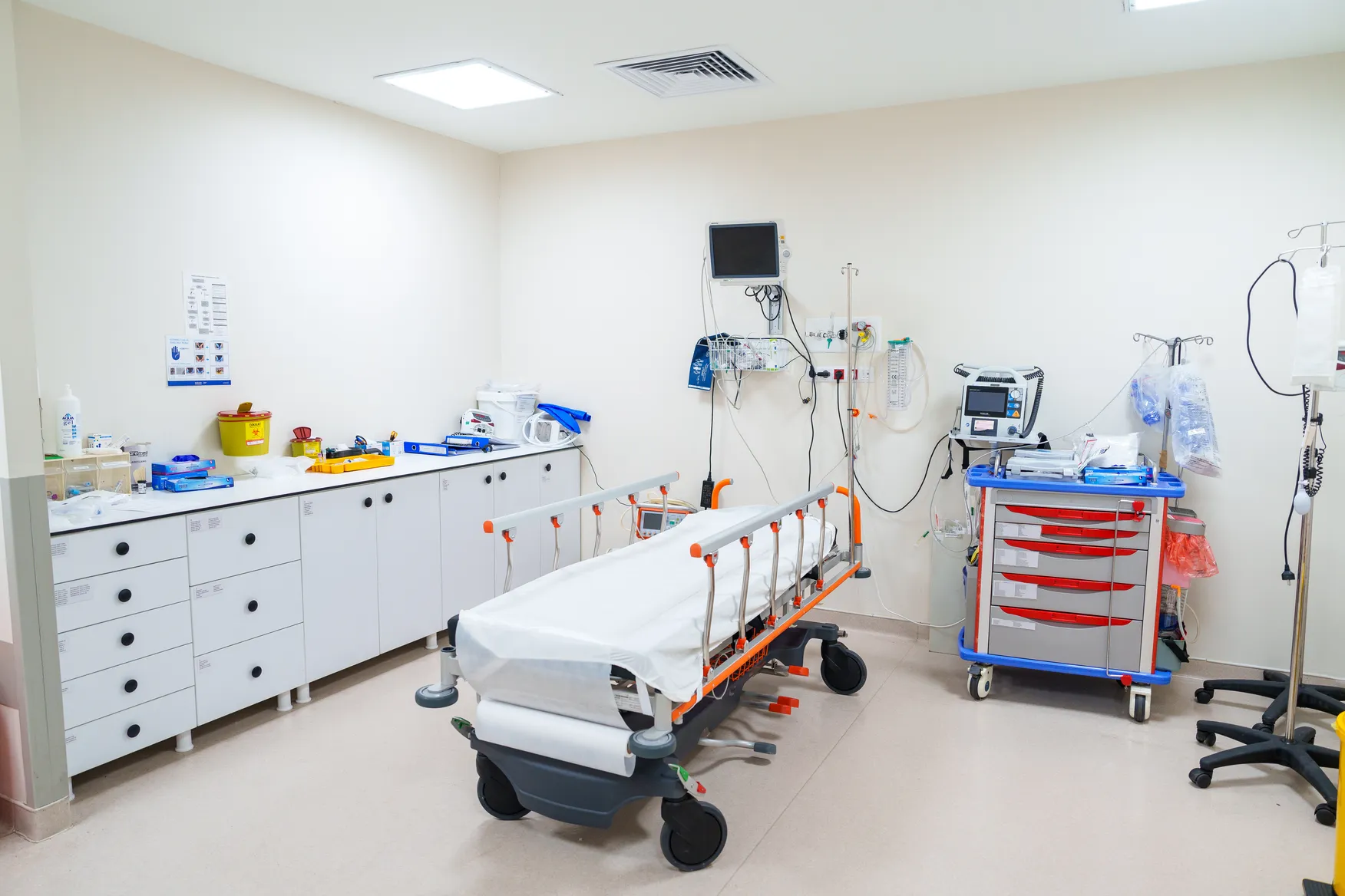 Medical imaging and diagnostic equipment at EstExpert clinic Turkey