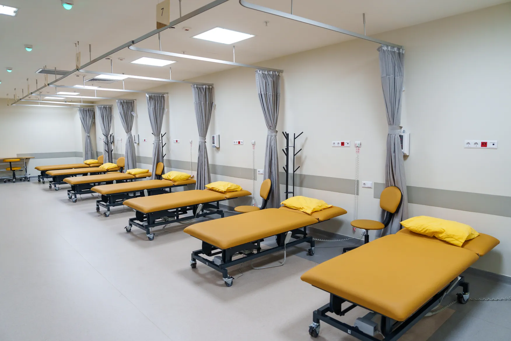 Biruni Hospital facility interior at EstExpert care network Istanbul